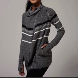 Ivivva Girls Feelin Toasty Wrap Cardigan Sz 12